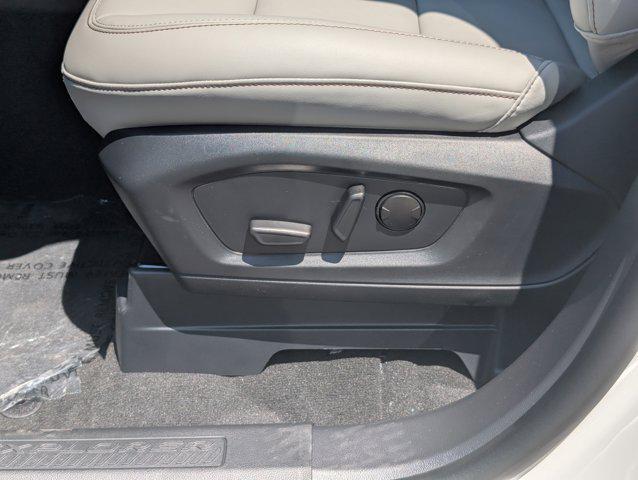 new 2025 Ford Explorer car, priced at $47,876