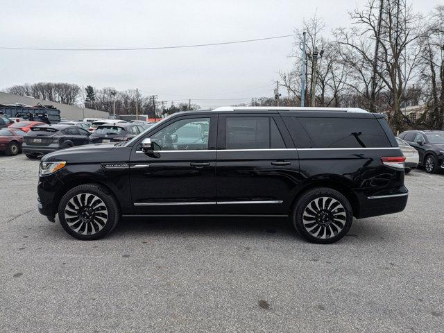 used 2023 Lincoln Navigator car, priced at $78,800