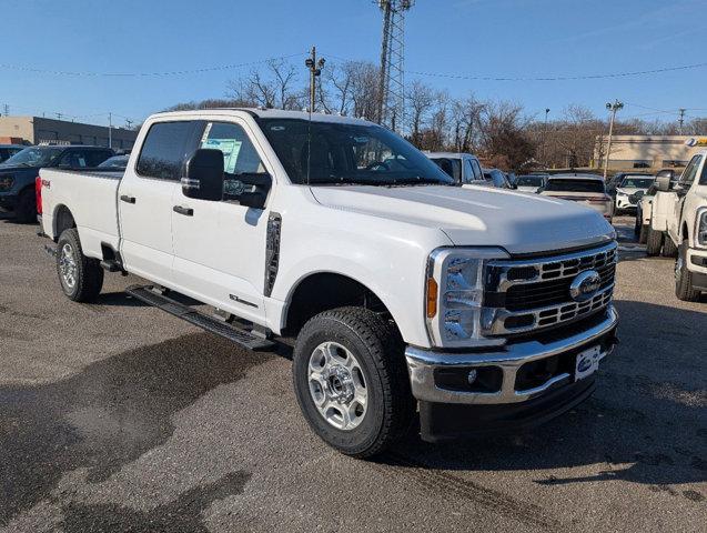 new 2025 Ford F-350 car, priced at $68,012