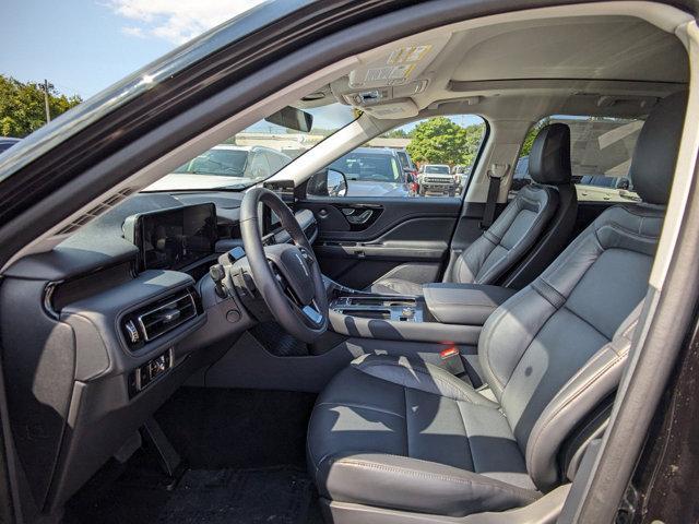 new 2025 Lincoln Aviator car, priced at $72,072