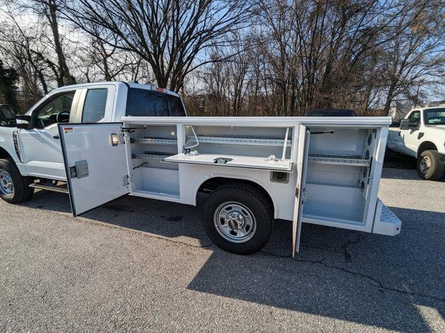 new 2024 Ford F-350 car, priced at $67,349