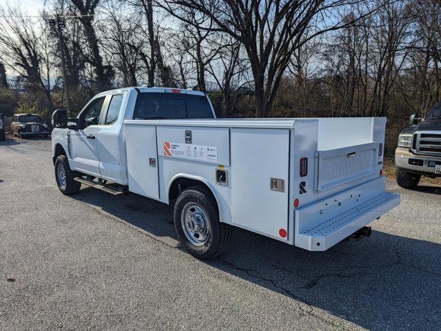 new 2024 Ford F-350 car, priced at $67,349