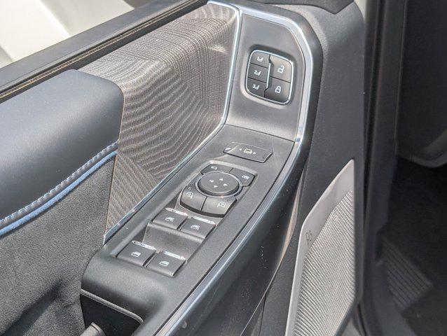 new 2025 Ford F-450 car, priced at $105,100