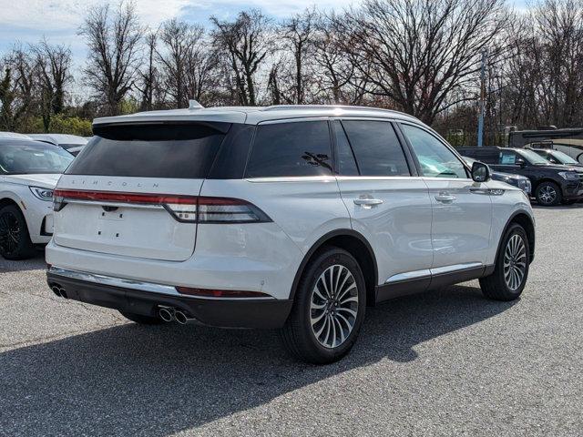 new 2024 Lincoln Aviator car, priced at $70,205