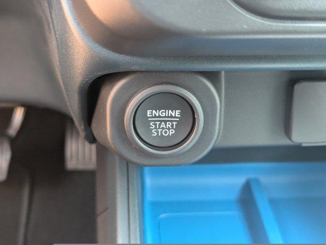 new 2025 Ford Maverick car, priced at $33,542
