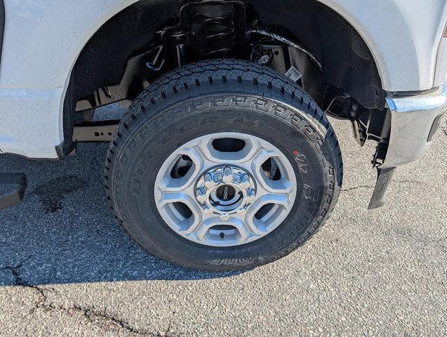 new 2025 Ford F-250 car, priced at $67,051