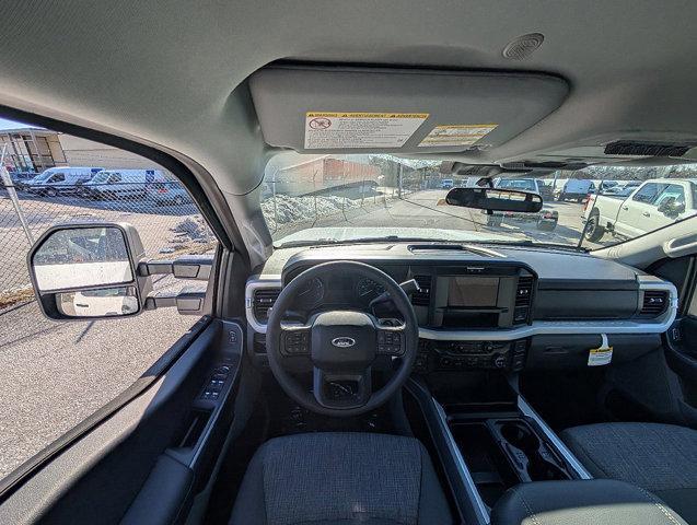 new 2025 Ford F-250 car, priced at $67,051