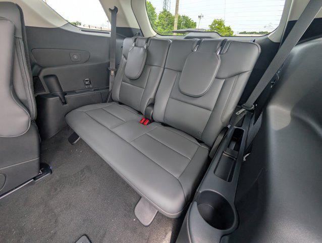 new 2025 Ford Explorer car, priced at $45,637