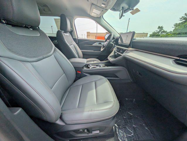 new 2025 Ford Explorer car, priced at $45,637