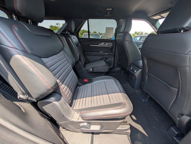 new 2025 Ford Explorer car, priced at $45,738