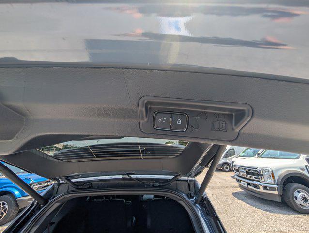 new 2025 Ford Explorer car, priced at $45,738