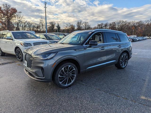 new 2025 Lincoln Aviator car, priced at $75,984