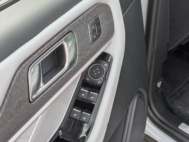new 2025 Ford Explorer car, priced at $59,666