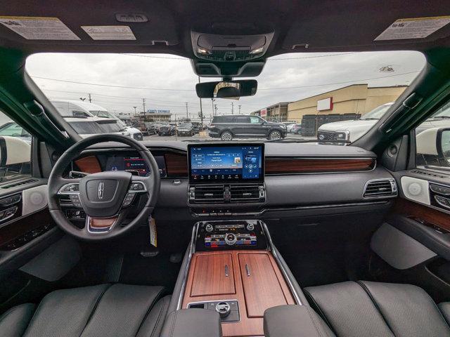 new 2024 Lincoln Navigator car, priced at $100,834