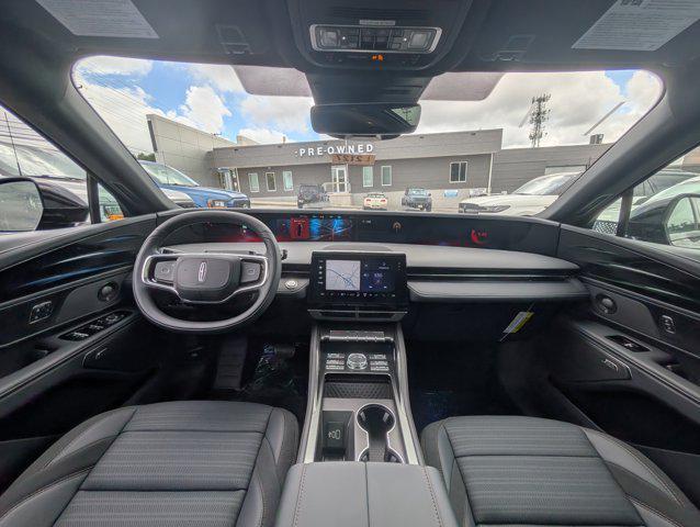 new 2025 Lincoln Nautilus car, priced at $67,944