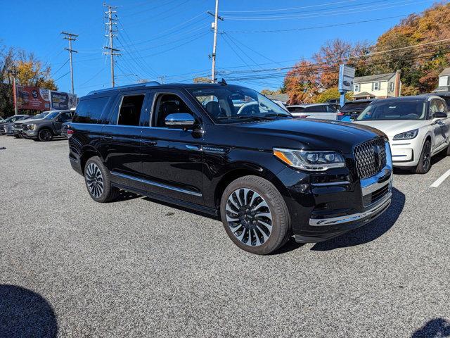 used 2023 Lincoln Navigator car, priced at $83,500