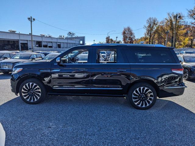 used 2023 Lincoln Navigator car, priced at $83,500