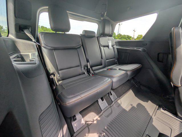 new 2025 Ford Expedition car, priced at $83,300