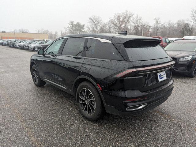 new 2025 Lincoln Nautilus car, priced at $58,099