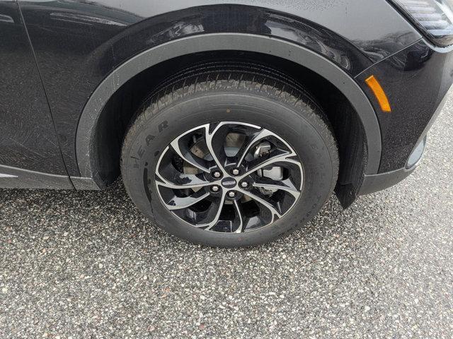 new 2025 Lincoln Nautilus car, priced at $58,099