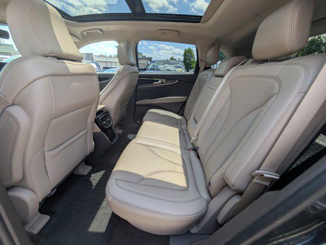 used 2022 Lincoln Nautilus car, priced at $34,500