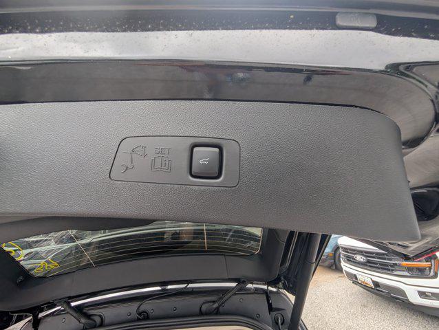 new 2025 Lincoln Corsair car, priced at $41,942