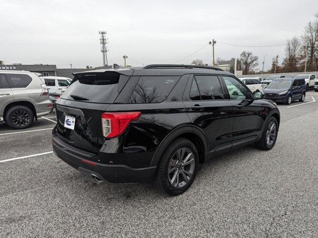 used 2022 Ford Explorer car, priced at $28,000