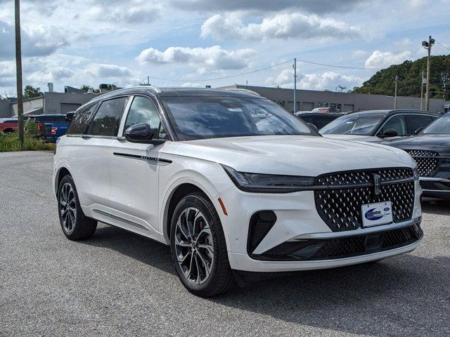 new 2024 Lincoln Nautilus car, priced at $60,451