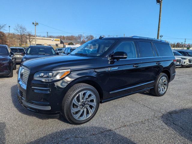 new 2024 Lincoln Navigator car, priced at $100,204