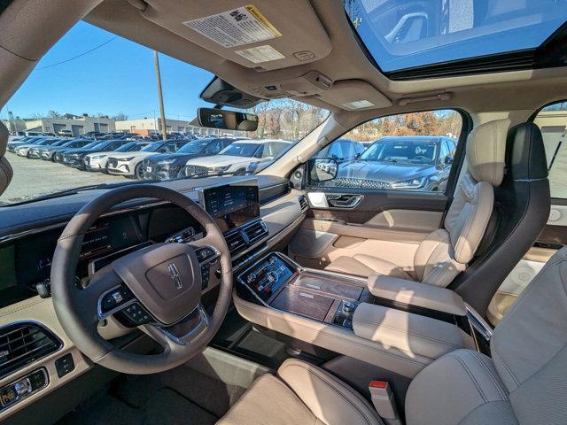 new 2024 Lincoln Navigator car, priced at $100,204