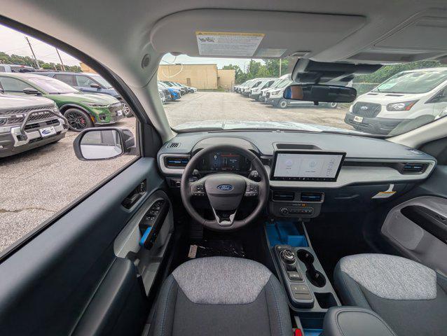 new 2025 Ford Maverick car, priced at $34,002