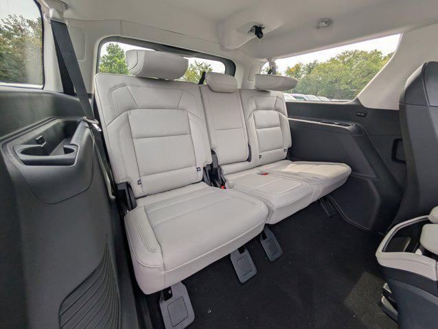 new 2025 Lincoln Navigator car, priced at $105,288