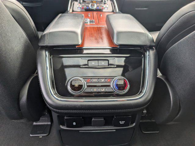 used 2020 Lincoln Navigator car, priced at $37,500