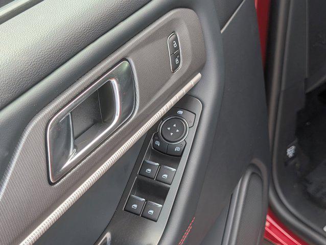 new 2025 Ford Explorer car, priced at $49,654