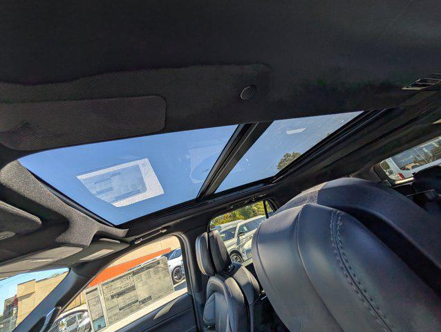 new 2025 Lincoln Navigator car, priced at $106,392