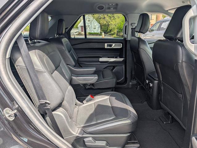 used 2022 Ford Explorer car, priced at $27,000