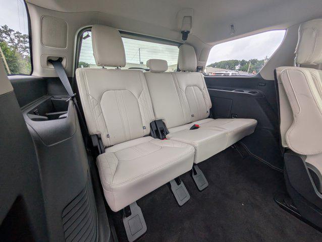 used 2021 Ford Expedition car, priced at $46,500