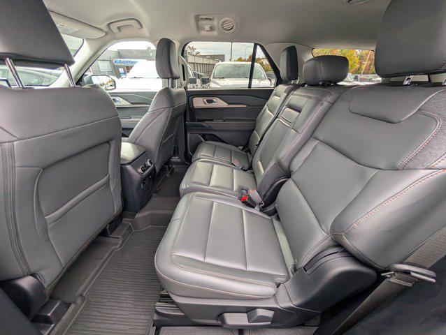 used 2025 Ford Explorer car, priced at $39,900