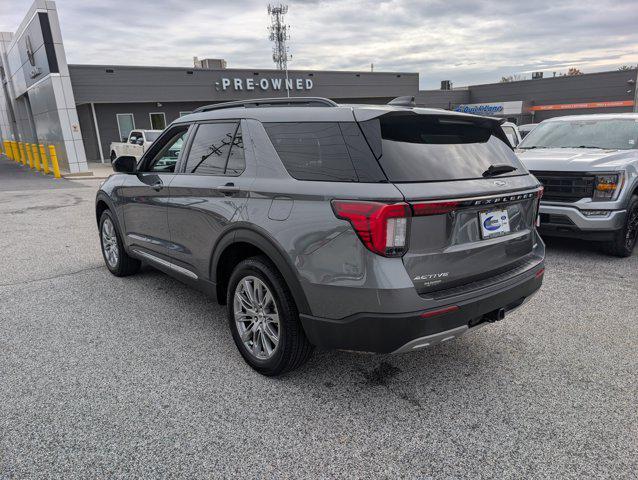 used 2025 Ford Explorer car, priced at $39,900