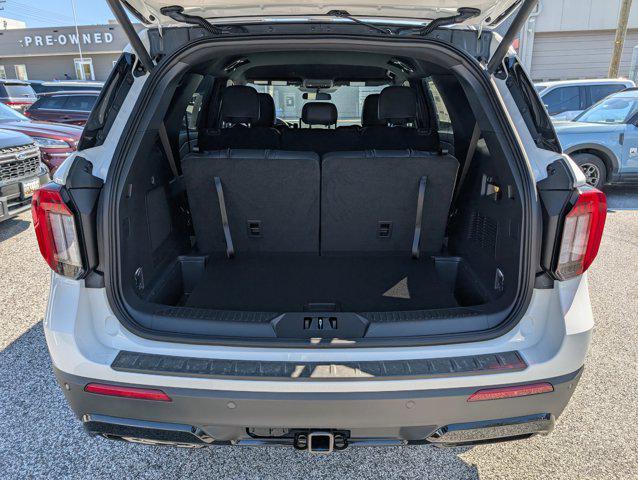 new 2025 Ford Explorer car, priced at $46,948