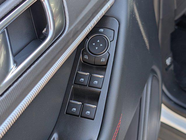 new 2025 Ford Explorer car, priced at $46,948