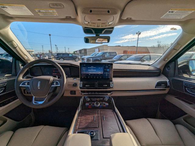 new 2024 Lincoln Navigator car, priced at $95,913