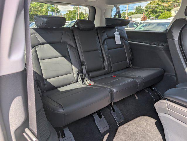 new 2025 Lincoln Navigator car, priced at $105,288