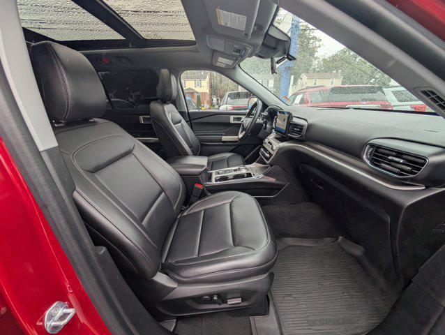 used 2022 Ford Explorer car, priced at $27,000