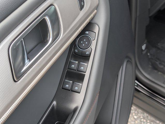 new 2025 Ford Explorer car, priced at $45,165