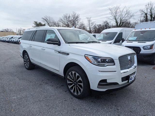 new 2024 Lincoln Navigator car, priced at $96,477