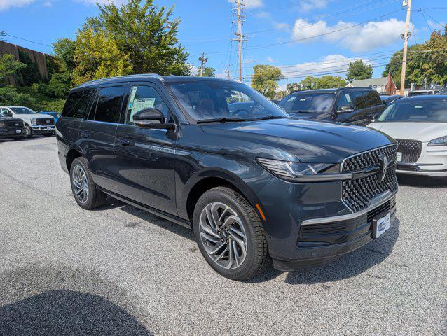 new 2025 Lincoln Navigator car, priced at $98,822