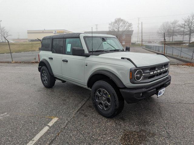 new 2024 Ford Bronco car, priced at $44,652