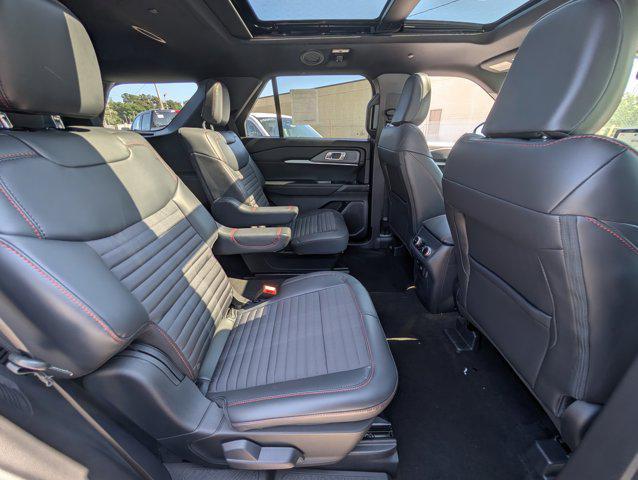 new 2025 Ford Explorer car, priced at $51,657
