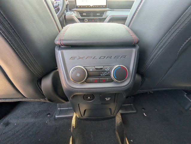 new 2025 Ford Explorer car, priced at $51,657